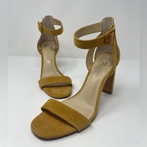 Vince Camuto mustard yellow Suede Women's Heels new size 9.5